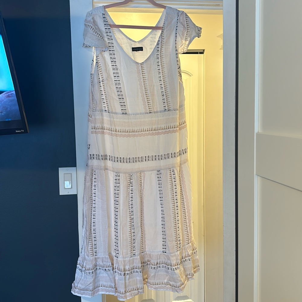 Tribal Femme - Dress. Tag removed but size XL. Very flattering